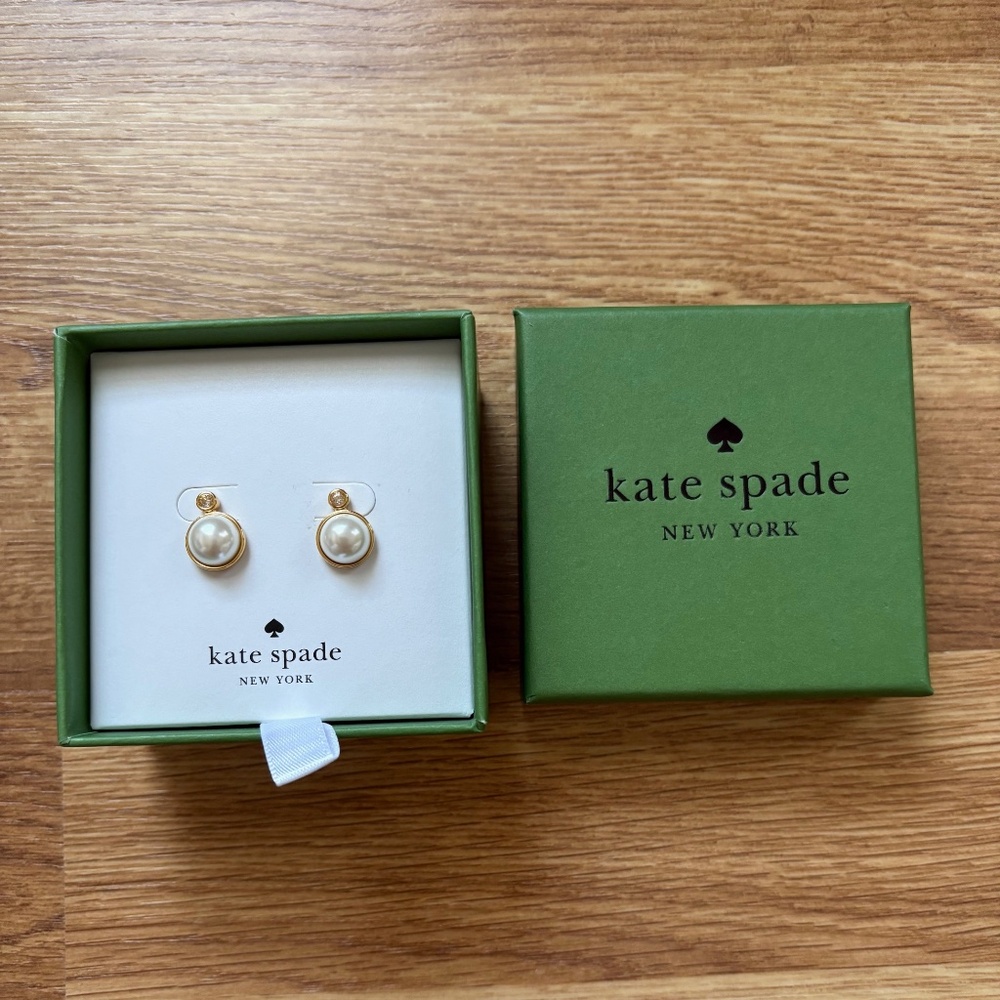 NIB Kate Spade New York Have a Ball Stud Earrings